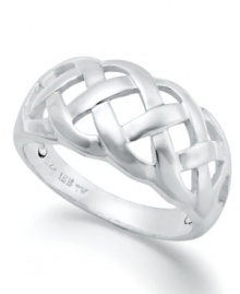 Sweet, intricate & stylish. Giani Bernini's pretty sterling silver ring features a crisscross design that matches with any look. Size 8. Sweet, intricate & stylish. Giani Bernini's pretty sterling silver ring features a crisscross design that matches with any look. Size 8.
