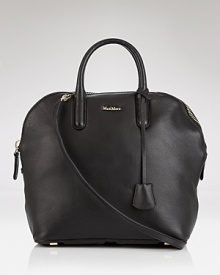 A polished, around the clock wardrobe starts with hard-working accessories like this bag from Max Mara. Crafted of fine leather in a spacious yet elegant shape, it encapsulates outfit completing chic. A polished, around the clock wardrobe starts with hard-working accessories like this bag from Max Mara. Crafted of fine leather in a spacious yet elegant shape, it encapsulates outfit completing chic.