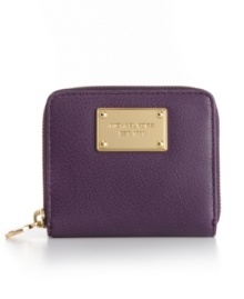 All you need: this coin purse from MICHAEL Michael Kors showcases an 18K gold logo plaque and an easy-access ziparound design for a seamless combination of fashion and function. All you need: this coin purse from MICHAEL Michael Kors showcases an 18K gold logo plaque and an easy-access ziparound design for a seamless combination of fashion and function.
