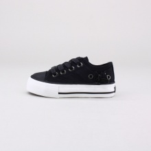 Add some fresh street style to his collection with these low cut boys' canvas sneakers. Features a waxed twill canvas upper, branded metal eyelets, zipper teeth detail along the eyestay, lateral zipper detail & a vulcanized rubber outsole. Imported. Add some fresh street style to his collection with these low cut boys' canvas sneakers. Features a waxed twill canvas upper, branded metal eyelets, zipper teeth detail along the eyestay, lateral zipper detail & a vulcanized rubber outsole. Imported.