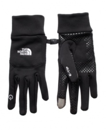 Comfortably work your can't-live-without electronic devices with warm hands. E-Tip gloves by The North Face provide light three-season warmth.