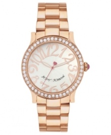 Fashion you can count on. This Betsey Johnson watch features crystal accents and large numerals at the dial.