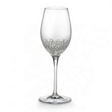 Alana Essence is a classic four-piece stemware suite; contemporary in its clarity and silhouette with just a taste of the venerable Alana diamond cuts at the base of each bowl. The fusion of this classic pattern with today's trends in crystal creates an exciting new stemware entry that will charm both the Waterford loyalist and brides to be. Waterford Crystal proudly announces that Alana Essence is dishwasher safe. Alana Essence is a classic four-piece stemware suite; contemporary in its clarity and silhouette with just a taste of the venerable Alana diamond cuts at the base of each bowl. The fusion of this classic pattern with today's trends in crystal creates an exciting new stemware entry that will charm both the Waterford loyalist and brides to be. Waterford Crystal proudly announces that Alana Essence is dishwasher safe.