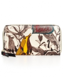 A sunny warbler sings a birdsong of peace on this charmingly illustrated coated canvas wallet from The Sak. A sunny warbler sings a birdsong of peace on this charmingly illustrated coated canvas wallet from The Sak.