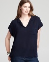 Featuring a collar and patch pocket, this can't-live-without Splendid Plus top is an elevated take on basics.