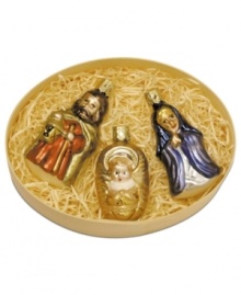 Deck the halls! Mouth-blown and hand-painted, this Holy Family ornament set featuring Joseph, Mary and Baby Jesus captures the essence of the Christmas story.