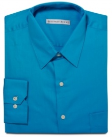 Give your work-week wardrobe style that means business in this bright sateen shirt from Geoffrey Beene.