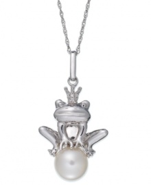 Hopping for the best? This frog pendant dazzles with a cultured freshwater pearl (8-1/2-9 mm) and single-cut diamonds (1/4 ct. t.w.). Crafted from sterling silver. Approximate length: 18 inches. Approximate drop: 1-5/8 inches.