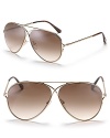 Tom Ford is right on trend this season with his crossover aviator sunglasses. With adjustable nose pads for secure comfort.