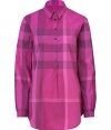 Effortless and iconic with its oversized check, Burberry Brits casual cotton tunic lends a characteristic cool edge to every outfit - Small pointed collar, long sleeves, buttoned gathered cuffs, partial front button placket, gathered yolk, shirttail hemline - Relaxed fit - Wear with everything from jeans and flats to triangle bikinis and sandals