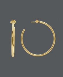 Kick back and relax in timeless style for a look that's effortless and cool. 14k gold earrings feature a polished design and stud post backing. Approximate diameter: 1-3/8 inches. Kick back and relax in timeless style for a look that's effortless and cool. 14k gold earrings feature a polished design and stud post backing. Approximate diameter: 1-3/8 inches.