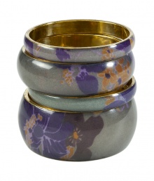 Whether you wear as a statement accessory, or pile on with stacks of bracelets, Antik Batiks set of floral bangles instantly uplift your outfit - Varied widths, slip on - Layer over sleek neutral separates, or pick up on purple and mustard accents with vibrantly hued dresses Whether you wear as a statement accessory, or pile on with stacks of bracelets, Antik Batiks set of floral bangles instantly uplift your outfit - Varied widths, slip on - Layer over sleek neutral separates, or pick up on purple and mustard accents with vibrantly hued dresses