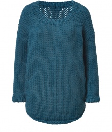 Luxurious sweater in pure, petrol-colored wool - Fashionable long-form silhouette is casual - Rounded seam edges, large knit stitches and crew neck - With with skinny jeans and booties for a relaxed fall look