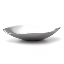 Coquille is a signature metal collection like no other. As its namesake suggests, this collection is characterized with wave-worn sweeps and unexpected turns, reminiscent of a shell awash on the shore. Introduced as part of the Spring 2008 line, Coquille is the design of Lisa Smith, whose interest in rediscovering the form and function of the things that surround us is in full form. Crafted of Nambé's signature metal alloy, each piece is strong yet lustrous. These bowls may be heated to 500 degrees or chilled in the freezer, expanding their versatility; they are equally suitable for cooking, serving, and display. Wash by hand. Coquille is a signature metal collection like no other. As its namesake suggests, this collection is characterized with wave-worn sweeps and unexpected turns, reminiscent of a shell awash on the shore. Introduced as part of the Spring 2008 line, Coquille is the design of Lisa Smith, whose interest in rediscovering the form and function of the things that surround us is in full form. Crafted of Nambé's signature metal alloy, each piece is strong yet lustrous. These bowls may be heated to 500 degrees or chilled in the freezer, expanding their versatility; they are equally suitable for cooking, serving, and display. Wash by hand.