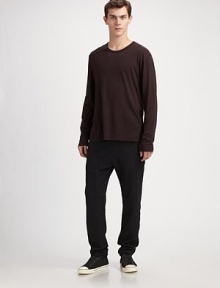 An essential style for layering or wearing solo in a sublime cotton knit. Crewneck Cotton Hand wash Imported 