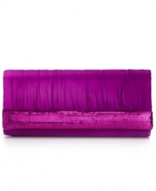 Give your evening out some serious shimmer with this eye-catching clutch from Jessica McClintock. Adorned with pretty pleating and stunning sequin, it discretely tucks under your arm to make any outfit exquisitely complete.