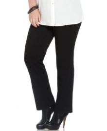 Land a comfortably chic look with Calvin Klein's plus size leggings, crafted from a ponte knit.