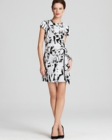 DIANE von FURSTENBERG Dress - Alba Cap Sleeve Stencil Print DIANE von FURSTENBERG Dress - Alba Cap Sleeve Stencil Print