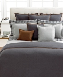 The comfort zone! This Holden duvet cover from Lauren Ralph Lauren transforms your bed into the ultimate retreat & evokes a feeling of warmth & relaxation with a soothing, flannel landscape with brown trim binding. Button closure.