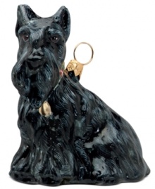 Just begging for a home, this Scottish terrier ornament has puppy dog eyes and a beautiful coat in hand-painted glass by Joy to the World.