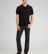 A deep, clean wash and comfortable straight-leg fit, made for casual Fridays and weekends alike in fine Italian denim. Five-pocket style Low waist Button fly Logo leather patch at back waist Inseam, about 32 Cotton Machine wash Imported