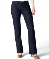 These petite bootcut jeans from Levi's feature a slimming dark hue that's perfect for dressing up and down!