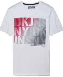 A cool colorful logo print decorate the front of this cozy DKNY v-neck tee.