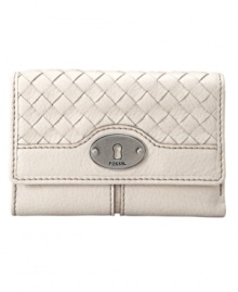 A timeless style featuring clean lines and a refined woven design, perfectly accented with vintage-chic hardware. This multi-function wallet from Fossil keeps all your essentials in line while staying compact in size. A timeless style featuring clean lines and a refined woven design, perfectly accented with vintage-chic hardware. This multi-function wallet from Fossil keeps all your essentials in line while staying compact in size.