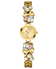 Adorn your wrists with pure charm with this eye-catching watch from GUESS. Adorn your wrists with pure charm with this eye-catching watch from GUESS.
