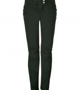 Rock n roll style goes ultra-luxe with these of-the-moment bottle green skinny jeans from Balmain - Snap tab closure, belt loops, zippered side and back slit pockets, seaming detail at knees - Skinny fit, biker-style - Wear with an oversized top, a cropped blazer, and platform heels