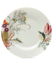 With a floral pattern that's truly fresh, Marcela's Floral Henna salad plate for Prima Design has an exotic quality about it with vibrant colors blooming in simple white porcelain. With a floral pattern that's truly fresh, Marcela's Floral Henna salad plate for Prima Design has an exotic quality about it with vibrant colors blooming in simple white porcelain.