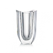 Rogaska explores artful minimalism with this stunning vase, a masterful piece that accentuates your modern home décor with fresh cut flowers. Rogaska explores artful minimalism with this stunning vase, a masterful piece that accentuates your modern home décor with fresh cut flowers.