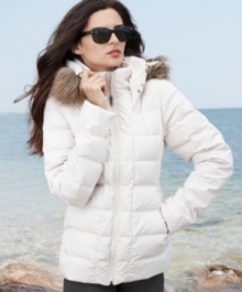 The North Face's Gotham jacket combines urban chic with sport-level performance. A removable faux-fur trim completes the look. The North Face's Gotham jacket combines urban chic with sport-level performance. A removable faux-fur trim completes the look.