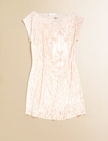 Take a walk on this wild side in this cozy, tiger print frock with an uneven hem.BoatneckShort sleevesUneven hemViscoseMachine washImported Take a walk on this wild side in this cozy, tiger print frock with an uneven hem.BoatneckShort sleevesUneven hemViscoseMachine washImported