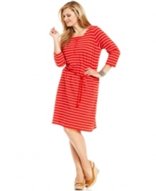 Tie up a cute casual look with Jones New York Signature's three-quarter sleeve plus size dress, finished by a striped pattern and belted waist.