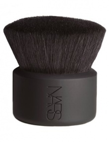 Super black goat hair in a large, dense dome shape perfect for loose powder application, buffing and blending. Super black goat hair in a large, dense dome shape perfect for loose powder application, buffing and blending.