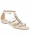 Grab some 70's retro appeal with the Farrah sandal from Naturalizer. With bold metallic accents and a sophisticated closed ankle.