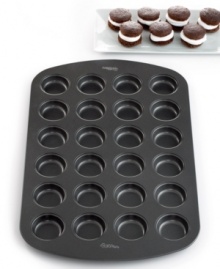 Bite-sized but big in flavor! The classic treat goes mini with this durable, nonstick pan, which dishes out 12 whoopie pies and cleans up fast in the dishwasher. 10-year warranty. Bite-sized but big in flavor! The classic treat goes mini with this durable, nonstick pan, which dishes out 12 whoopie pies and cleans up fast in the dishwasher. 10-year warranty.