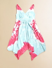 A groovy tie dye design takes this cotton frock from everyday causal to out of this world cool.V-neckTwisted strapsElastic empire waistUneven pointed hemCottonMachine wash coldMade in the USA A groovy tie dye design takes this cotton frock from everyday causal to out of this world cool.V-neckTwisted strapsElastic empire waistUneven pointed hemCottonMachine wash coldMade in the USA