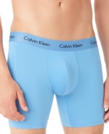 Sleek and comfortable, these stretch Calvin Klein boxer briefs offer a close fit and a modern style.