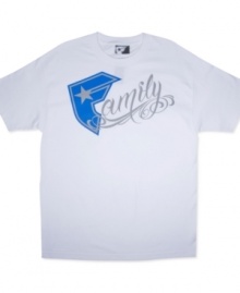 Keep your ideas fresh & flowing and your look crisp & cool in this short sleeve t-shirt by Famous Stars and Straps. Keep your ideas fresh & flowing and your look crisp & cool in this short sleeve t-shirt by Famous Stars and Straps.