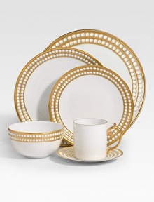 A beautiful cereal bowl in fine Limoges porcelain, made entirely by hand and finished with individually-applied 14k gold pearl detail. From the Perlee Gold Collection Porcelain 3H X 5½ diam. Dishwasher safe Imported A beautiful cereal bowl in fine Limoges porcelain, made entirely by hand and finished with individually-applied 14k gold pearl detail. From the Perlee Gold Collection Porcelain 3H X 5½ diam. Dishwasher safe Imported