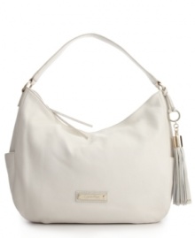 Luxe leather and high-shine hardware will keep your style poised, polished and on point. A relaxed hobo shape gives this Calvin Klein design a comfortable yet fashionable everyday appeal. Luxe leather and high-shine hardware will keep your style poised, polished and on point. A relaxed hobo shape gives this Calvin Klein design a comfortable yet fashionable everyday appeal.