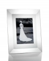 Display your fondest memories in the Beveled Mirror frame from Vera Wang. This ultra-chic design features a 2 mirrored border and luxurious black velvet backing.