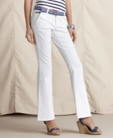 Punctuate your spring wardrobe with bootcut jeans in a bright white wash, from Tommy Hilfiger. A grosgrain ribbon belt lends the right tailored touch, too!