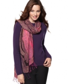 Take your style up a notch with this pretty paisley wrap by Collection XIIX. Take your style up a notch with this pretty paisley wrap by Collection XIIX.