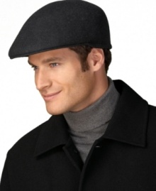 A classic style from a more refined era, this wool felt cap tops off the perfect wintertime look.