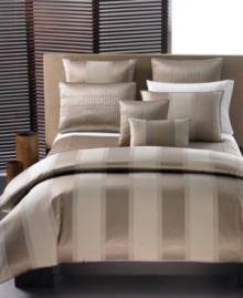A modern stitch pattern makes the Wide Stripe Bronze quilted coverlet from Hotel Collection thoroughly intriguing. Rooted in simplicity, yet exquisitely detailed, this coverlet is a sophisticated addition to the Wide Stripe Bronze bedding ensemble. Features quilting on both sides. A modern stitch pattern makes the Wide Stripe Bronze quilted coverlet from Hotel Collection thoroughly intriguing. Rooted in simplicity, yet exquisitely detailed, this coverlet is a sophisticated addition to the Wide Stripe Bronze bedding ensemble. Features quilting on both sides.