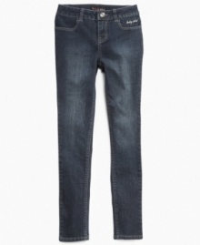Get the skinny on style. Everyone will know she's up on the latest trend in these skinny leg jeggings from Baby Phat. (Clearance) Get the skinny on style. Everyone will know she's up on the latest trend in these skinny leg jeggings from Baby Phat. (Clearance)