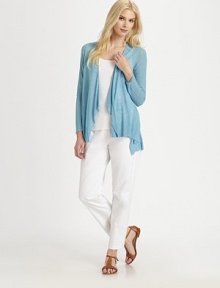 The flawless result of a lightweight fabrication and classic, ribbed details, this open-front cardigan is a must-have.Open-front designLong sleevesRibbed detailsDipped hemBack seamAbout 25 from shoulder to hem80% viscose/20% linenHand washImported of Italian fabric Model shown is 5'10 (177cm) wearing US size Small. 